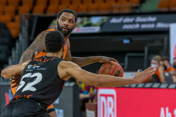 更是适配性 更是适配性